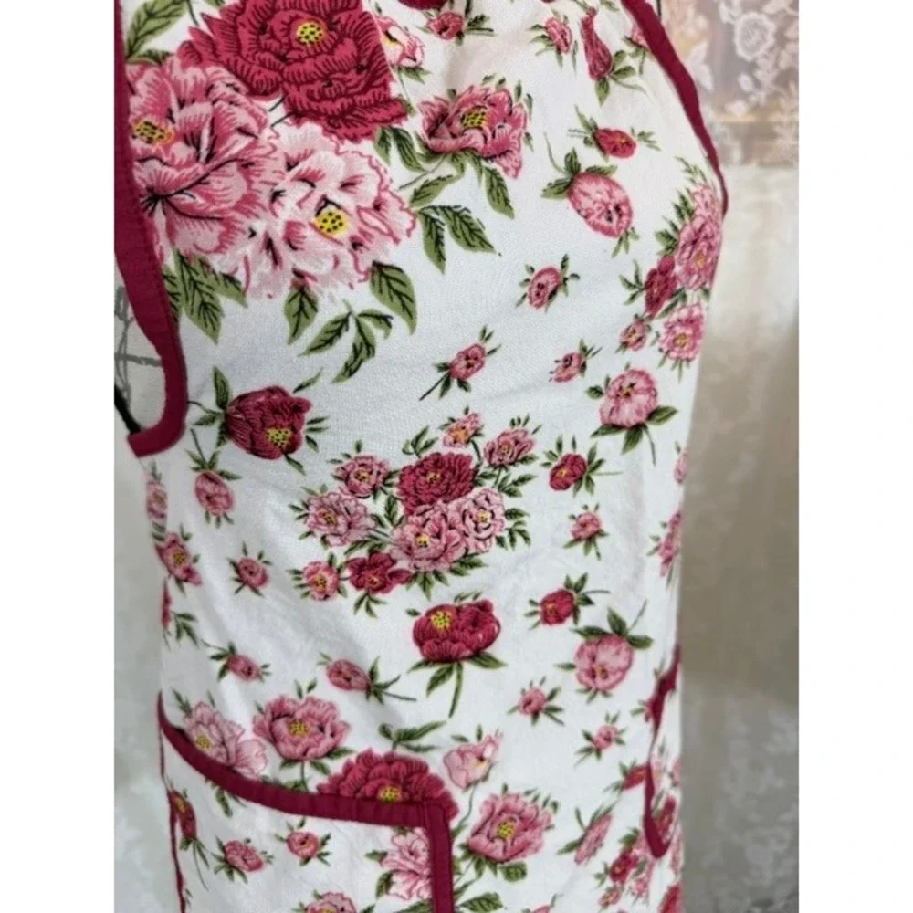 N/A charming vintage